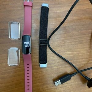 Fitbit Luxe